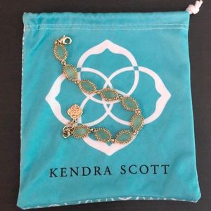 Like new sea foam green bracelet